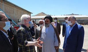 بازدید رییس کل دادگستری استان کردستان از واحد‌های تولیدی سنندج
