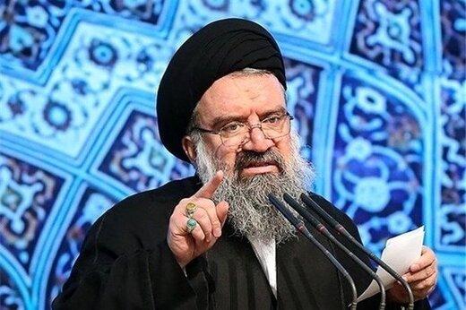 انتقاد تند احمد خاتمی به موسوی‌خوئینی‌ها: رهبری مسئول اقتصاد نیست/ بوی انتقام از رهبری به مشام می‎رسد/این نامه آتش تهیه یک آشوب است