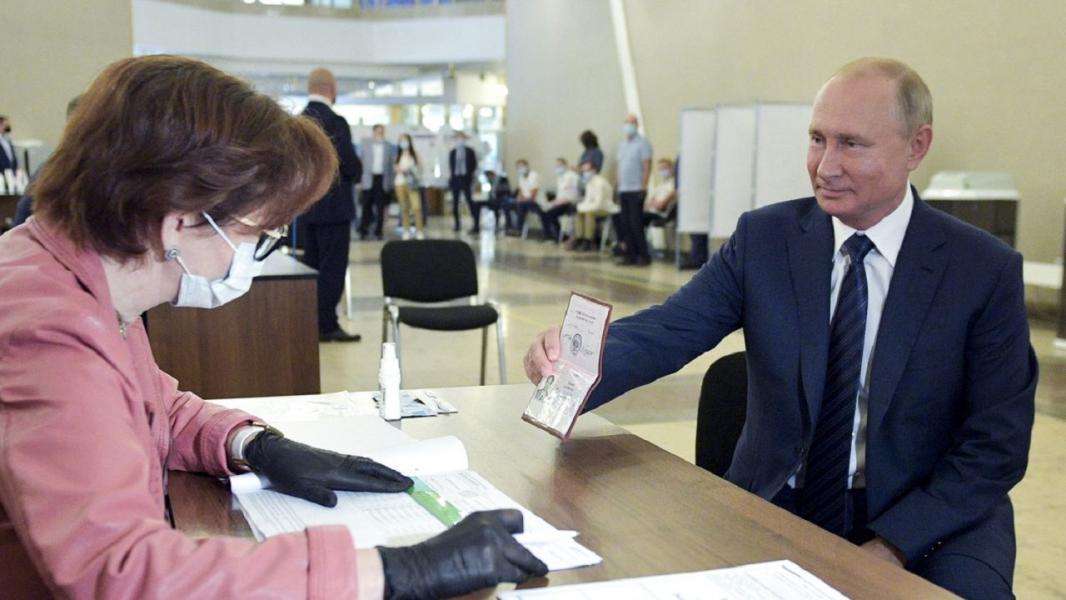 رای مثبت مردم روسیه به ادامه ریاست‌جمهوری پوتین  (۲۹ نظر)