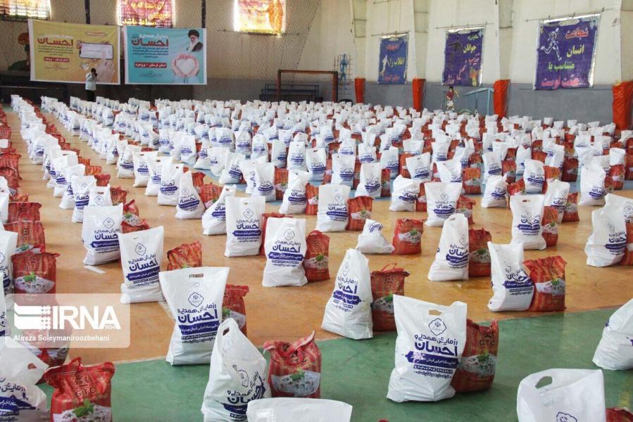 توزیع هزار و ۳۵۰ بسته غذایی بین نیازمندان شیروان