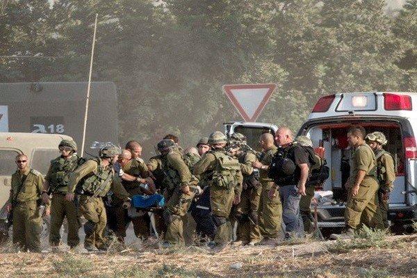 ۲ نظامی صهیونیست توسط فلسطینیان زخمی شدند