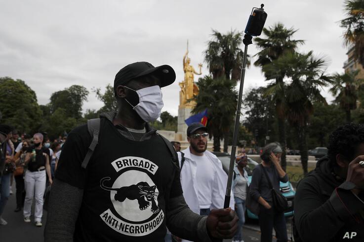 تظاهرات گروه‌های ضدنژادپرستی در پاریس در اعتراض به اسامی خیابان‌هایی که از استعمارگران تاریخ تجلیل می‌کنند