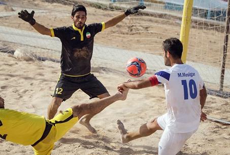 لیگ برتر فوتبال ساحلی با ۱۰ تیم برگزار می‌شود