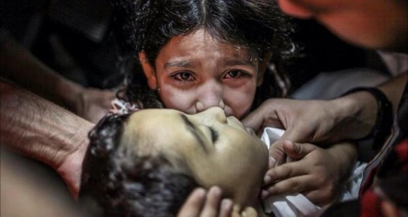 شهادت مظلومانه هزاران فلسطینی و بمب‌های آمریکایی که تا استخوانِ آدمی را می‌سوزاند  (۱۴ نظر)