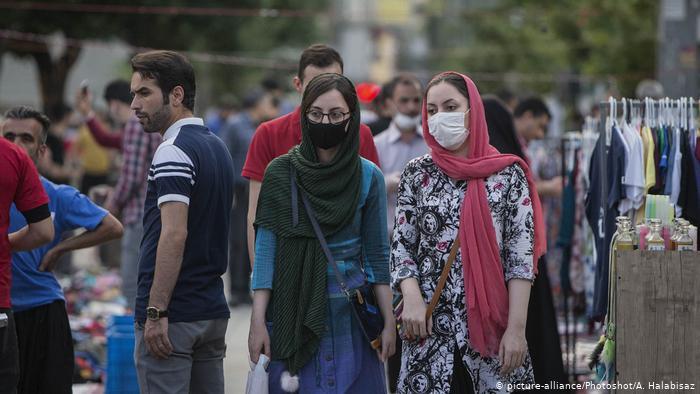 چهار میلیون خانوار ایرانی "وام تکمیلی" کرونایی می‌گیرند