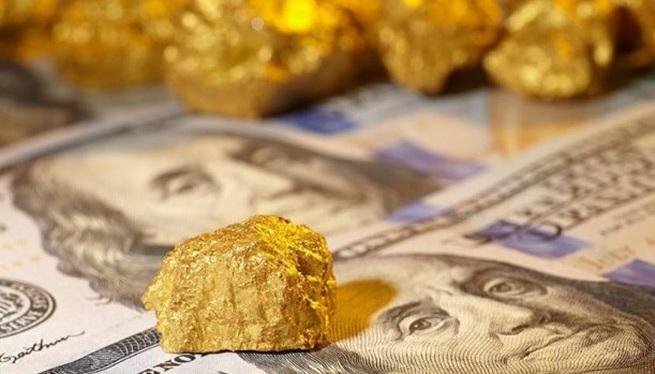 نوسان قیمت جهانی طلا روی ۱۸۰۰ دلار