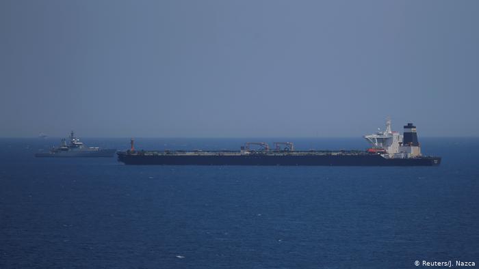 نهاد وابسته به سازمان ملل: کشتی حامل نفت خام توسط ایران "ربوده" شده است 