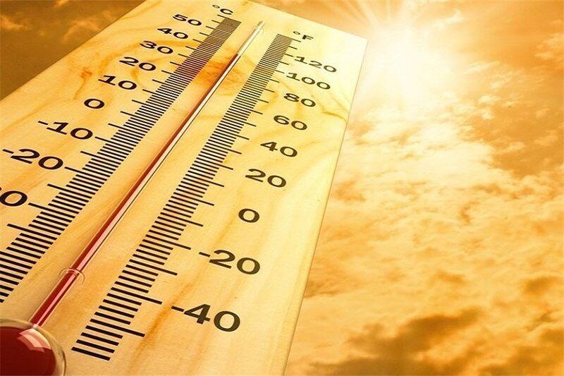 شهر آببر طارم با دمای ۴۴ + درجه گرم‌ترین نقطه استان زنجان گزارش شد