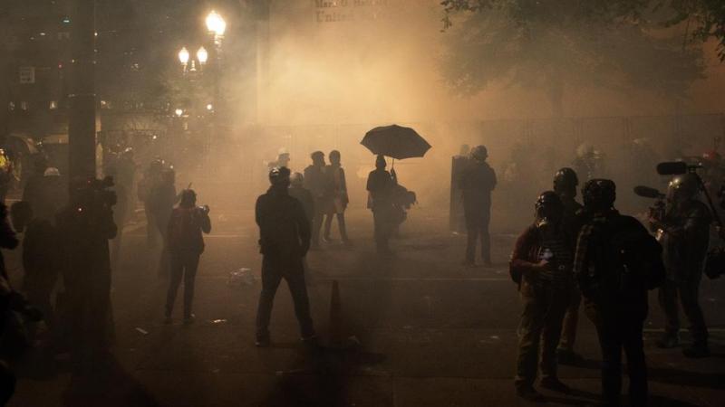 پلیس آمریکا در جنگی داخلی علیه معترضان