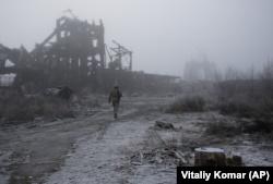 در شرق اوکراین آتش‌بس کامل برقرار شد