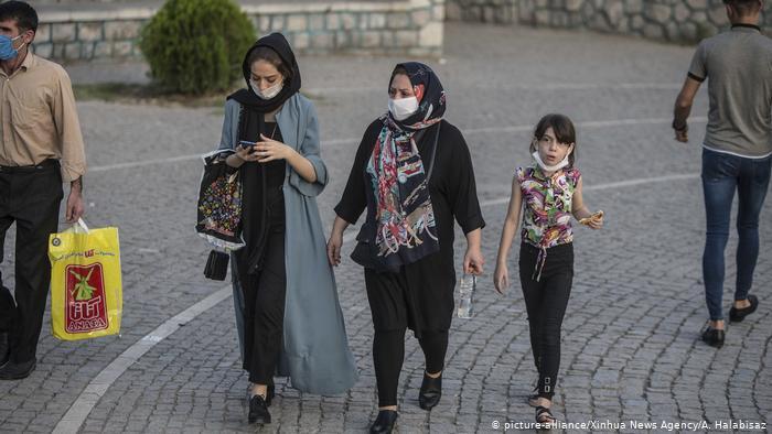 ابتلای شش هزار کادر درمان تهران و افزایش بیماران بدحال کرونا