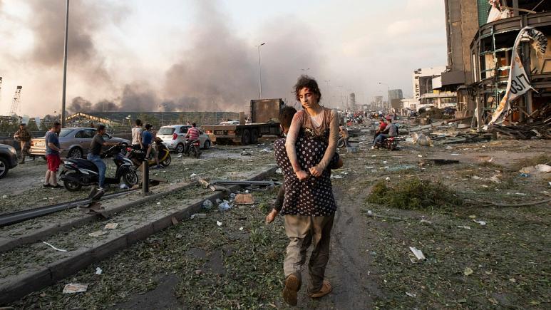 انفجار بیروت ۳۰۰ هزار بی‌خانمان برجا گذاشت