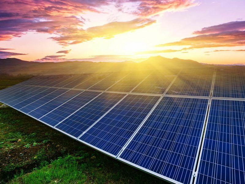 ویروس کرونا تولید انرژی خورشیدی را افزایش داده است / تمیزی هوای جهان با خانه‌نشینی مردم