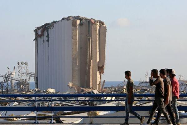 امدادگران مردی را ۳۰ ساعت پس از انفجار بندر بیروت زنده یافتند