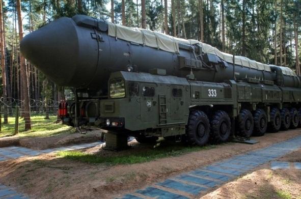 وزارت دفاع روسیه: به حمله موشکی، پاسخ اتمی خواهیم داد