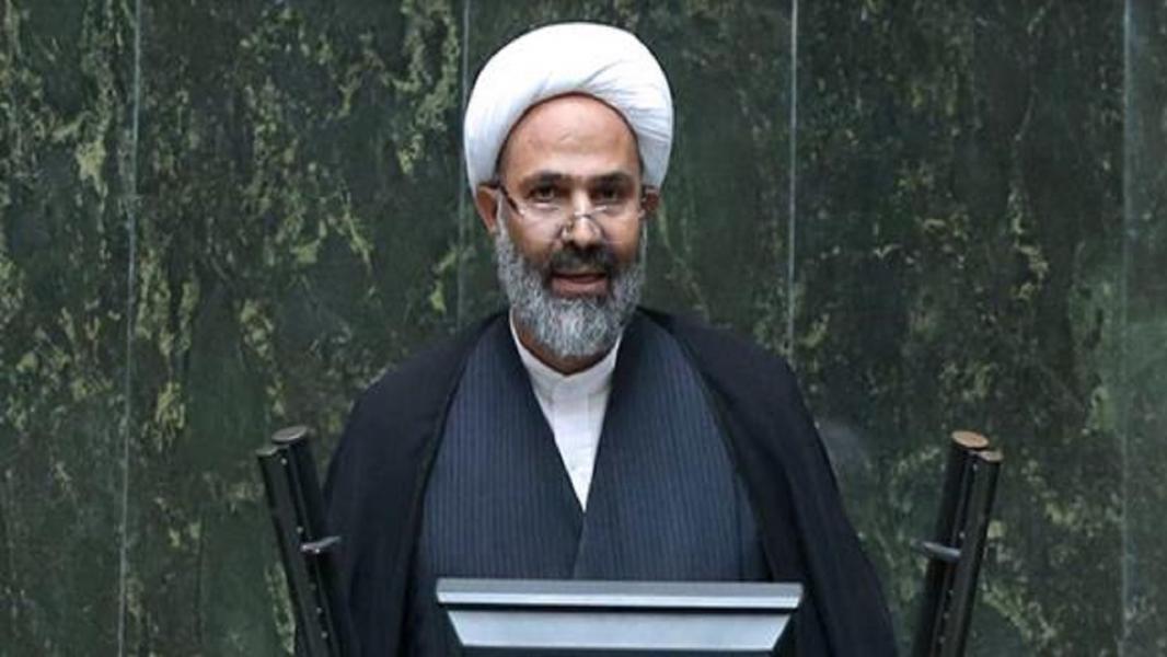 پژمانفر: وزارت ورزش در پرونده ویلموتس پنهان‌کاری کرده است