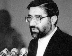 میرحسین موسوی: ما ارتباط کاذب بین جمع کردن زیاد از حد اقتدار دست‌یک‌فرد و پیشرفت کشور به وجود نیاوریم/ اقتدار زیاده از حد باعث ‌عقب افتادگی‌ یک‌ کشور میشود