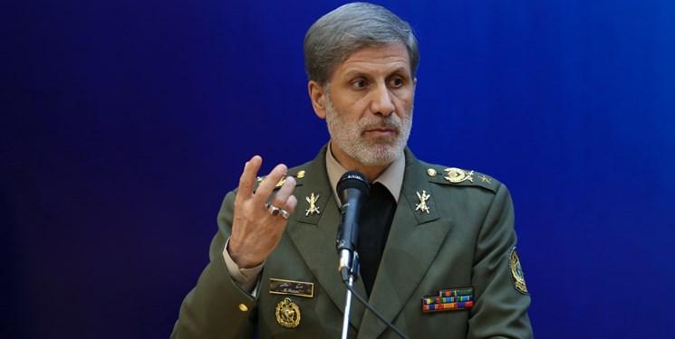 وزیر دفاع: چرخه تولید هواپیماهای آموزشی در ایران تکمیل شد