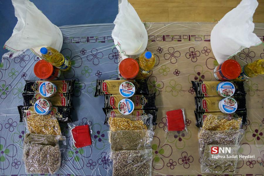 ۱۰۰ بسته مواد غذایی در بین نیازمندان جنوب کرمان توزیع شد