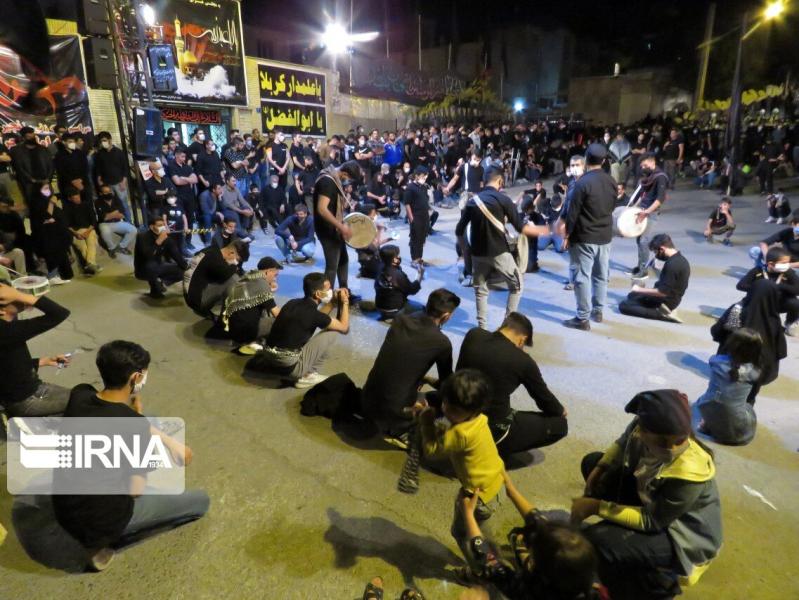 مردم با حفظ فاصله اجتماعی مراسم شب تاسوعا را در تهران برگزار کردند