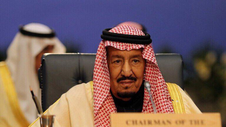 پادشاه سعودی شماری از مقامات وزارت دفاع را برکنار کرد