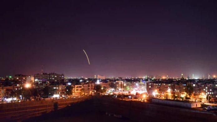 کشته شدن ۱۱ شبه نظامی وابسته به جمهوری اسلامی در حملات موشکی اسرائیل به جنوب سوریه