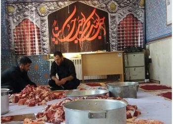 ۲۸۵ بسته گوشت گرم بین خانواده‌های کم‌برخوردار زنجان توزیع شد
