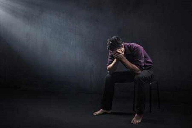 چند نشانه‌ مهم برای پیشگیری از خودکشی