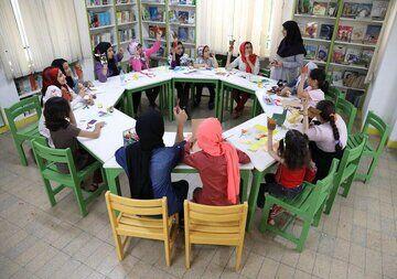 مراکز فرهنگی کانون پرورش فکری استان اردبیل به کتاب‌های روز تجهیز شدند