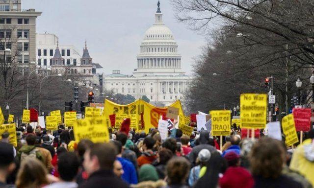 نتایج نظرسنجی: مردم آمریکا اخبار اعتراضات را دنبال می کنند تا انتخابات ۲۰۲۰