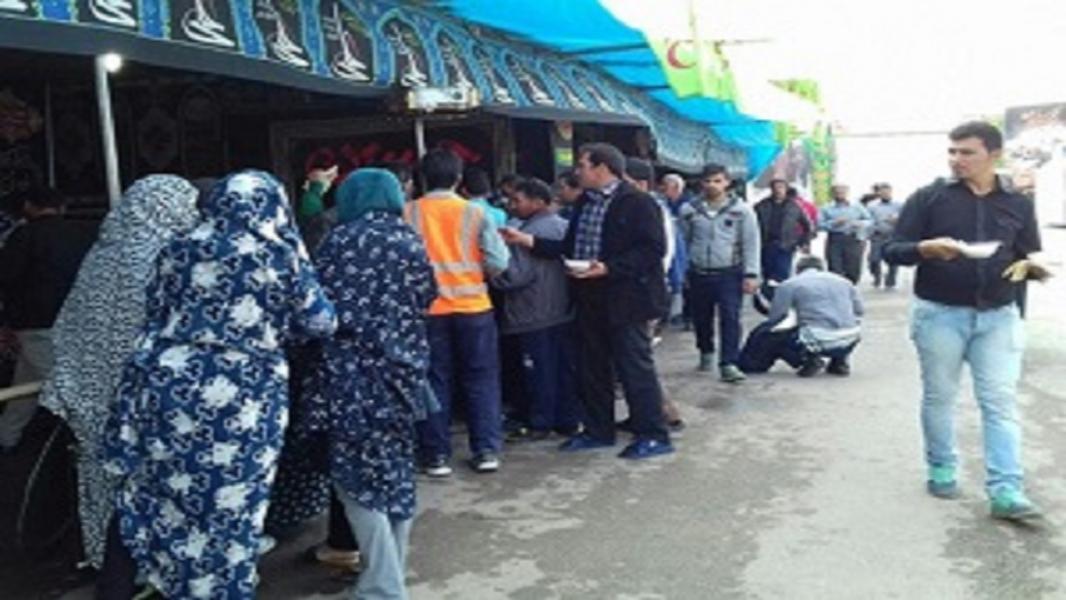 توزیع ۲۵۰ بسته معیشتی در مناطق محروم و حاشیه‌ای شهر دورود