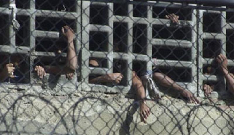 اعتصاب غذای ۳۰ اسیر فلسطینی برای همبستگی با ماهر الاخرس