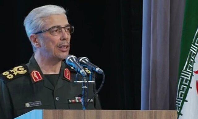 سردار سرلشکر باقری:تحرکات نظامی دشمنان موجب ایجاد تردید در برتری جبهه حق نمی‌شود