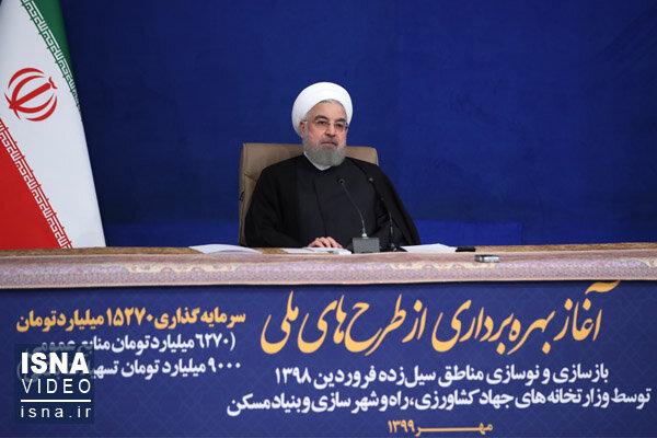 روحانی :مردم ایران در طول چند سال گذشته در حوادث سختی مقاوم و سرافراز بوده‌اند