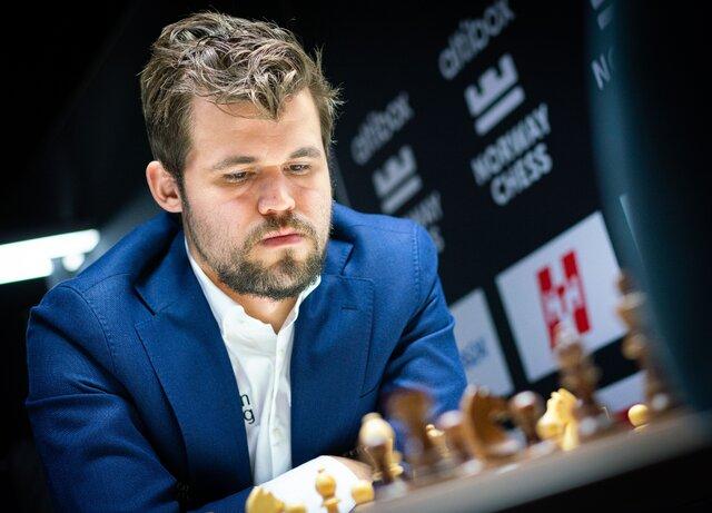 قهرمانی زودهنگام کارلسن با پیروزی مقابل فیروزجا در سوپرتورنمنت حضوری شطرنج
