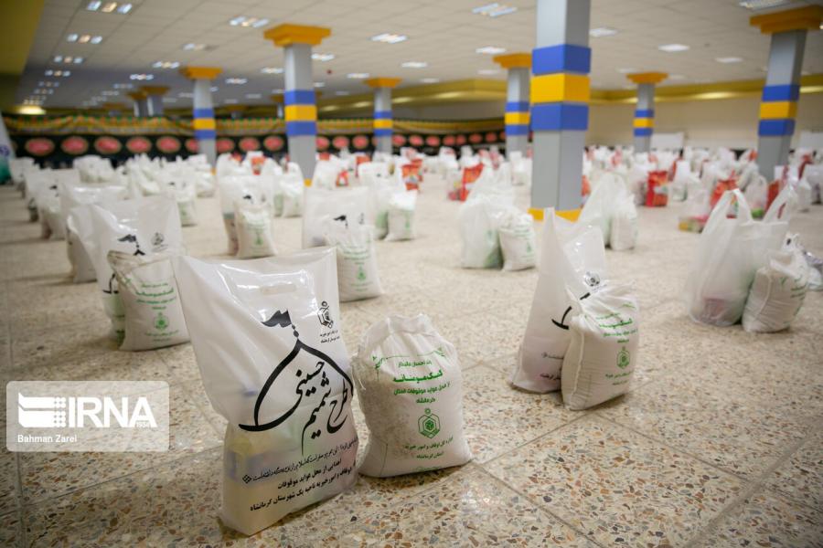 اوقاف بیش از هزار بسته معیشتی بین نیازمندان کنگاور توزیع کرد