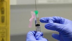 طرح جنجالی بریتانیا برای ساخت واکسن - Gooya News