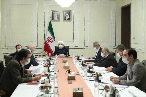 دستور روحانی: قطع زنجیره ابتلاء و کاهش فوتی باید در اولویت باشد/محدودیت‌های شدید در ۴۳ شهر