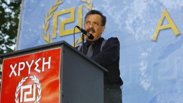 ۳۷ عضو ارشد حزب نئونازی 'طلوع طلایی' یونان زندانی شدند؛ 'پدر‌خوانده ایدئولوژیک' حزب فرار کرد