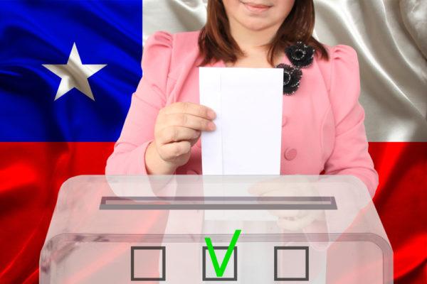 مردم شیلی به تغییر قانون اساسی «آری» گفتند