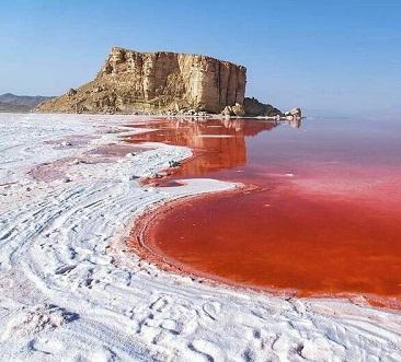 ارائه طرح نوین آبیاری برای جلوگیری از انتشار گرد و غبار دریاچه ارومیه