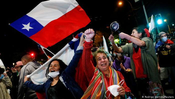 رفراندوم قانون اساسی در شیلی؛ آغازی درخشان برای راهی ناهموار