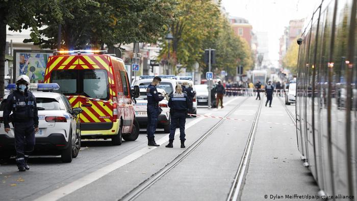 حمله فردی با چاقو باعث کشته شدن دست‌کم سه نفر در نیس فرانسه شد