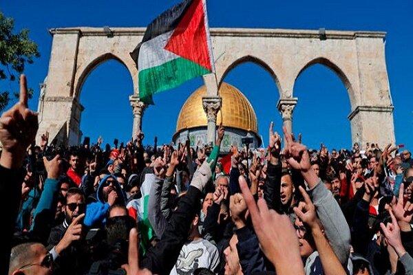 فلسطینیان انزجار خود از اهانت فرانسه به پیامبر (ص) را اعلام کردند