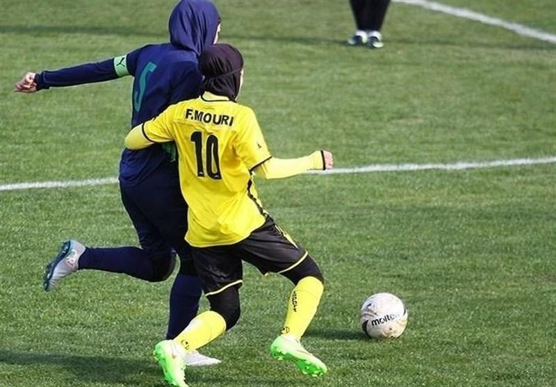 خلیفه: مطالبه فصل قبل فوتبالیست‌های بوشهر ۱۵۰ میلیون تومان است/ بهتر است مسابقات فوتبال بانوان بعدازظهر برگزار شود