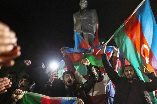 ببینید | شادی در باکو پس از امضای توافق نامه پایان جنگ قره‌باغ