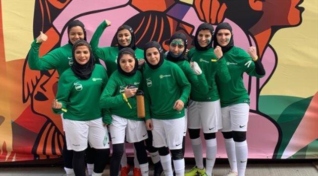 اولین لباس تیم ملی زنان عربستان سعودی