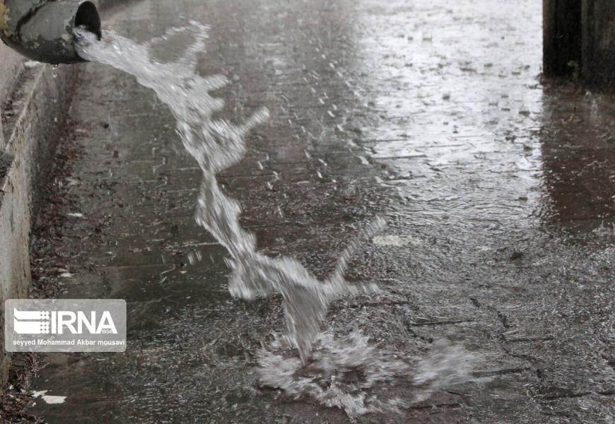 ۷۰درصد روان آبهای بارندگی آبادان از شبکه فاضلاب دفع شد