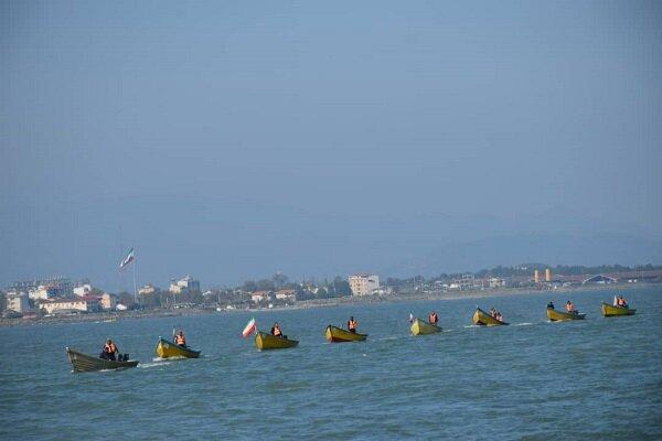 رژه شناوری مردمی بسیج دریایی نیروی دریایی سپاه برگزار شد