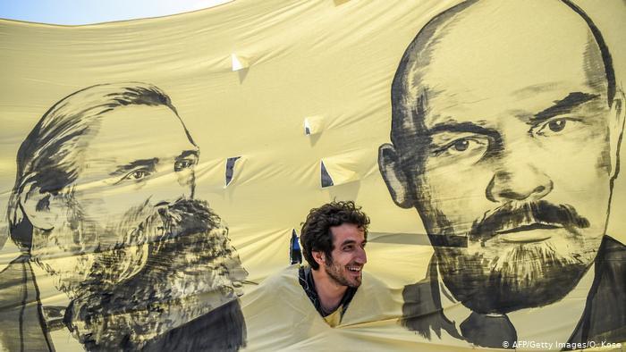 فریدریش انگلس، سرمایه‌داری که به طبقه خود خیانت کرد